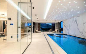 Amazing home in Marina with Indoor swimming pool, Sauna and 4 Bedrooms